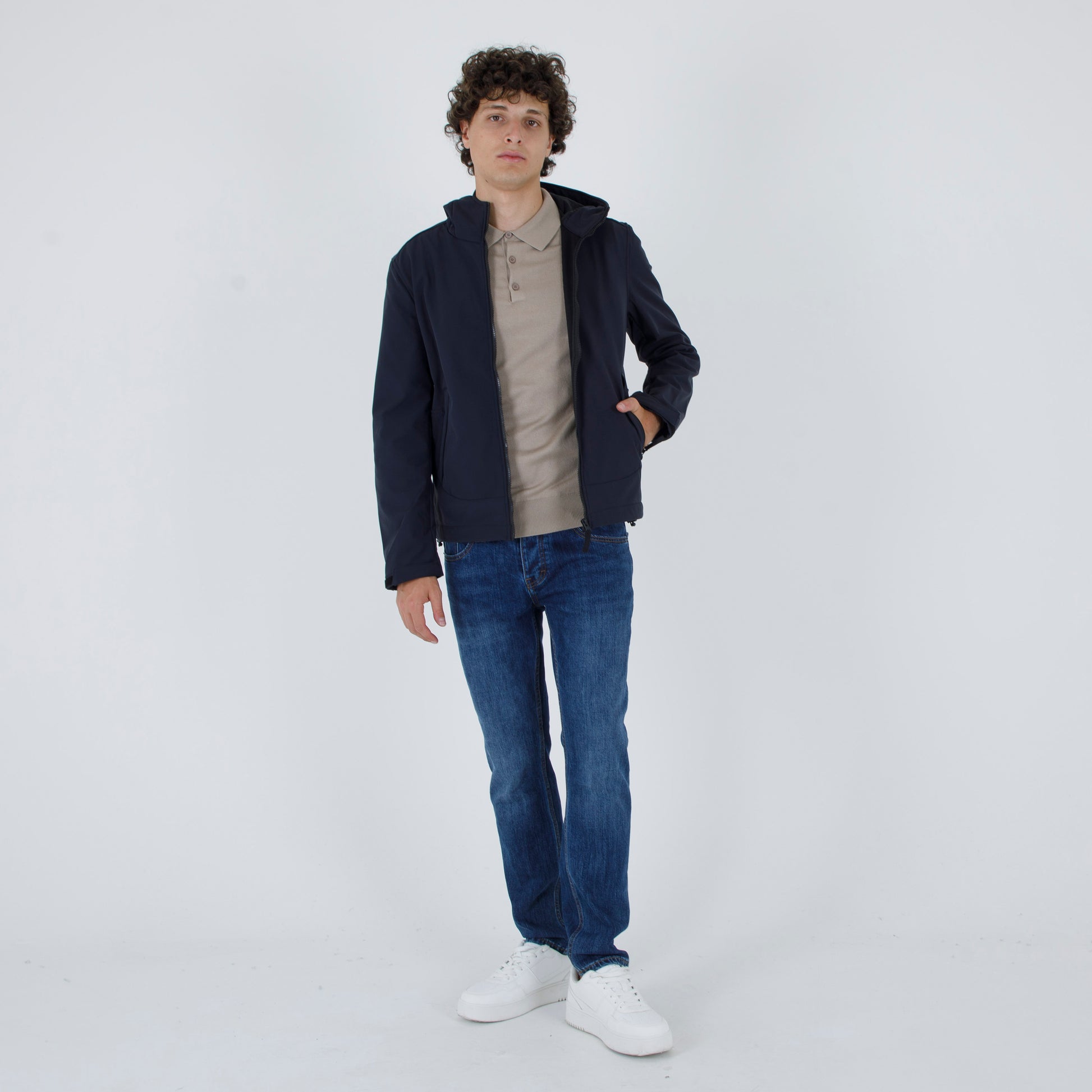 giubbetto zip con cappuccio tessuto tecnico