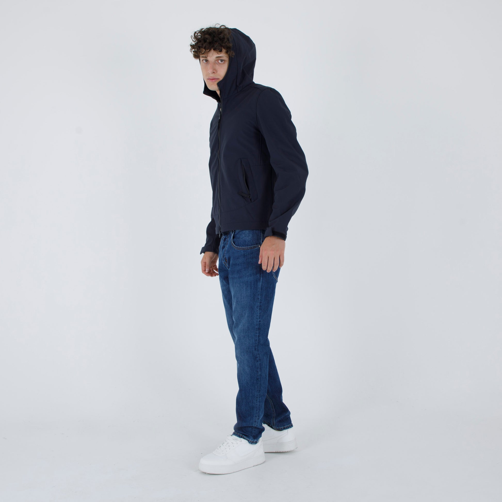 giubbetto zip con cappuccio tessuto tecnico