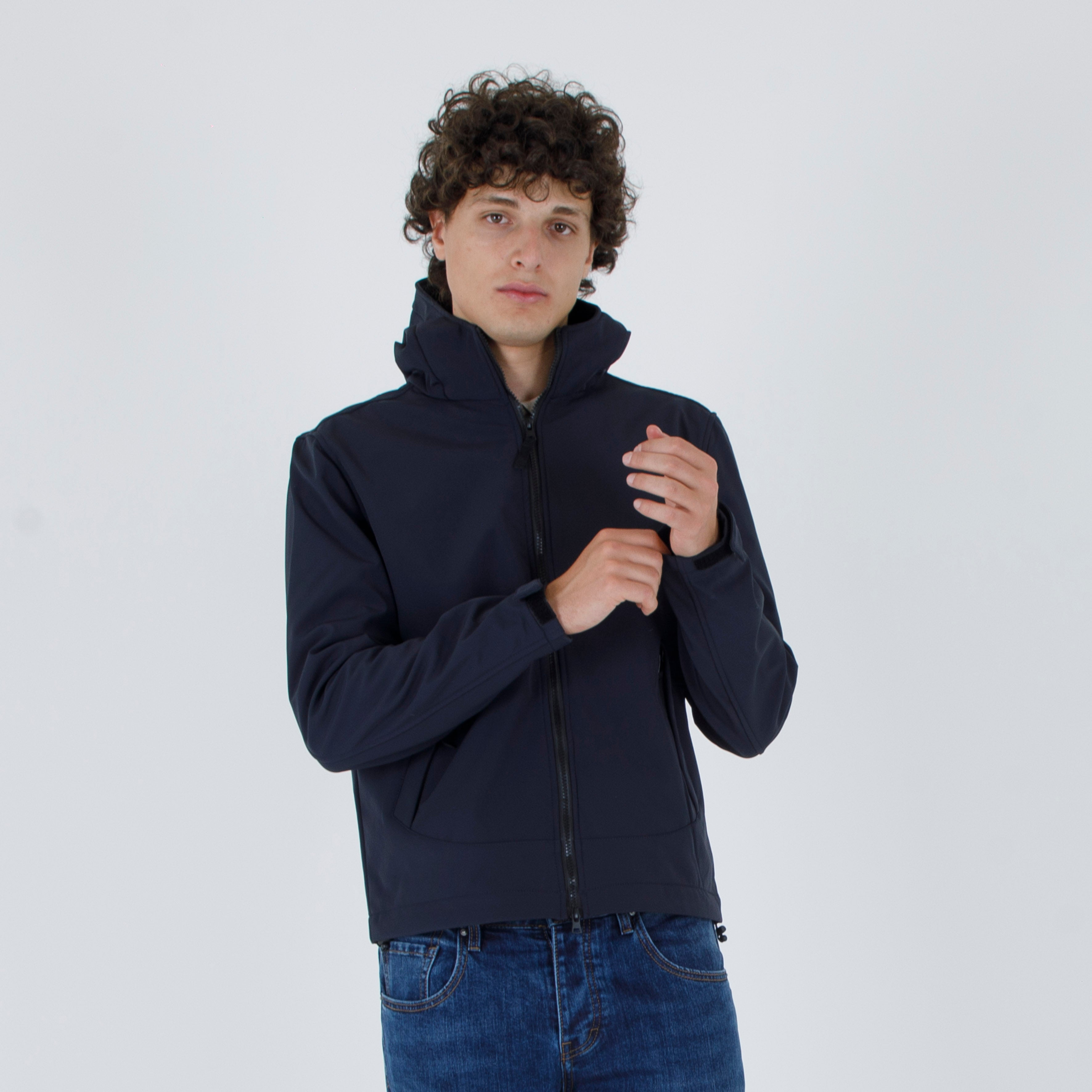 giubbetto zip con cappuccio tessuto tecnico